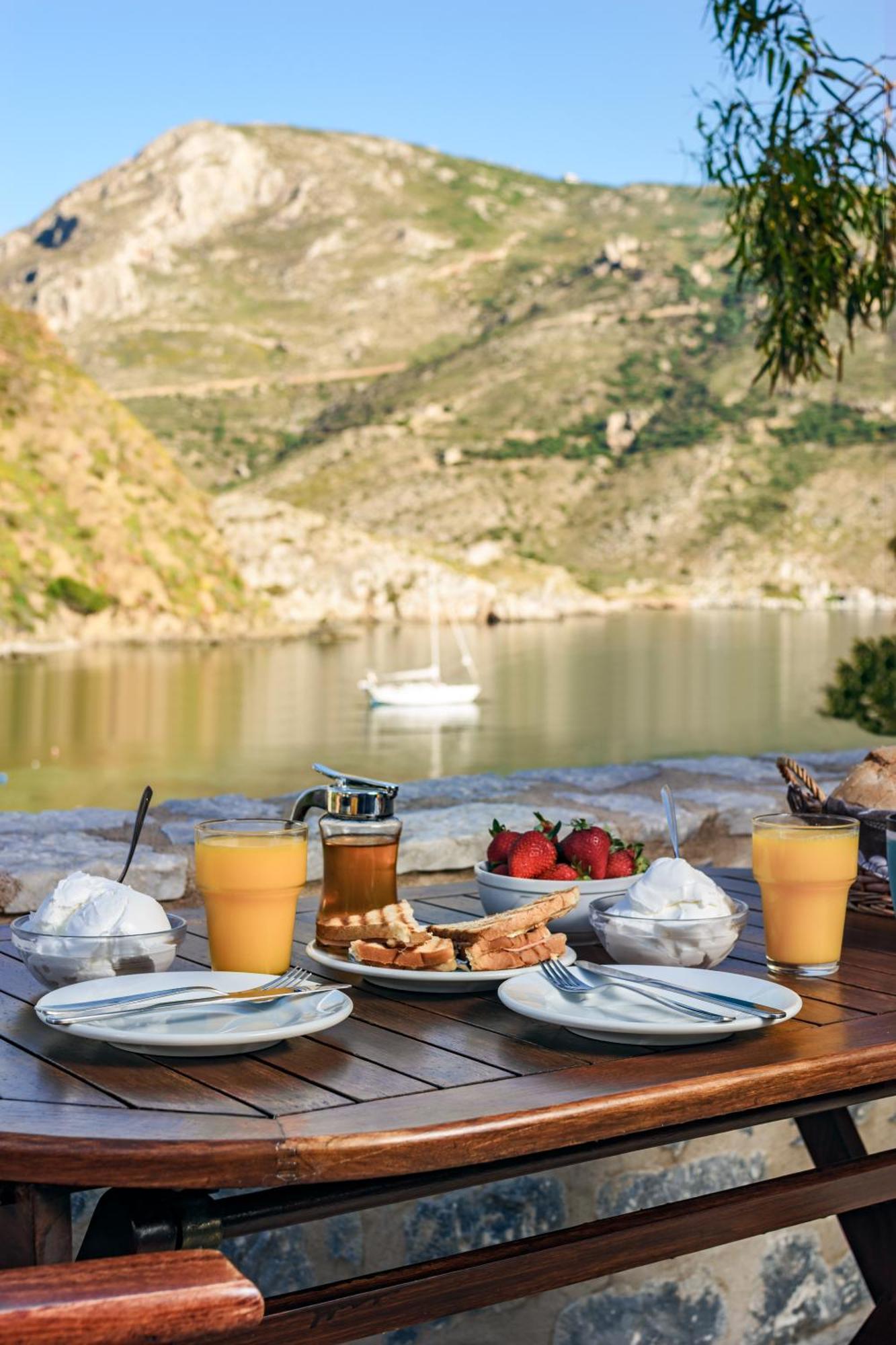 Porto Kale Guesthouse Pórto Káyio Exteriér fotografie